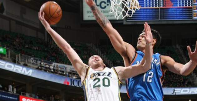 动员竞技的 动员竞技的