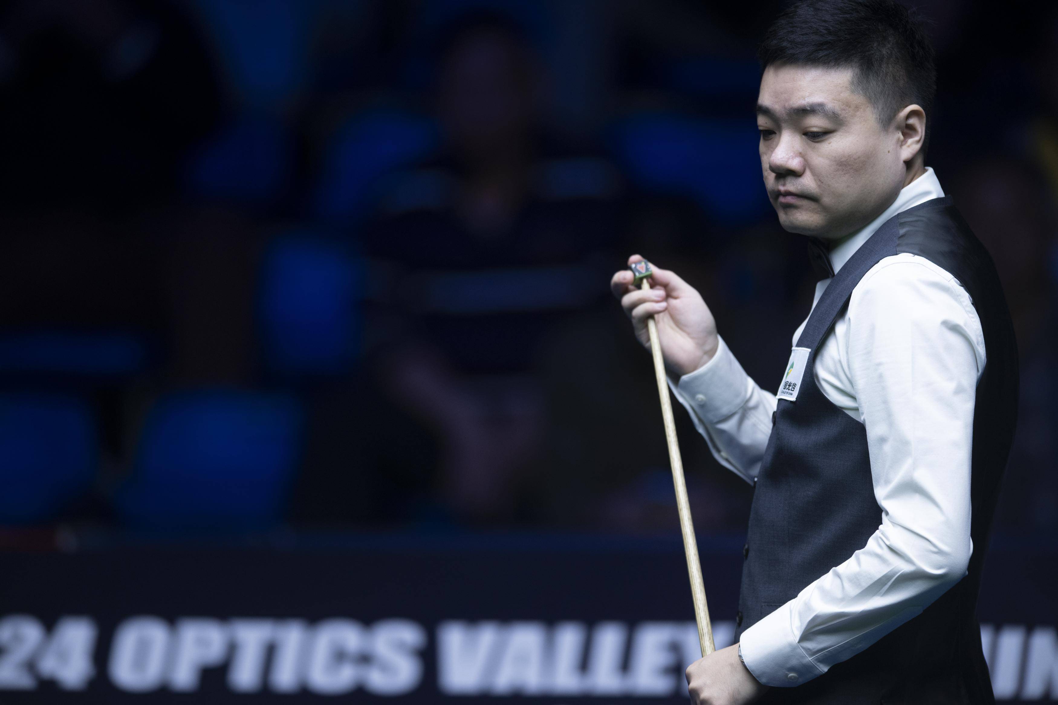 临着调整与 临着调整与