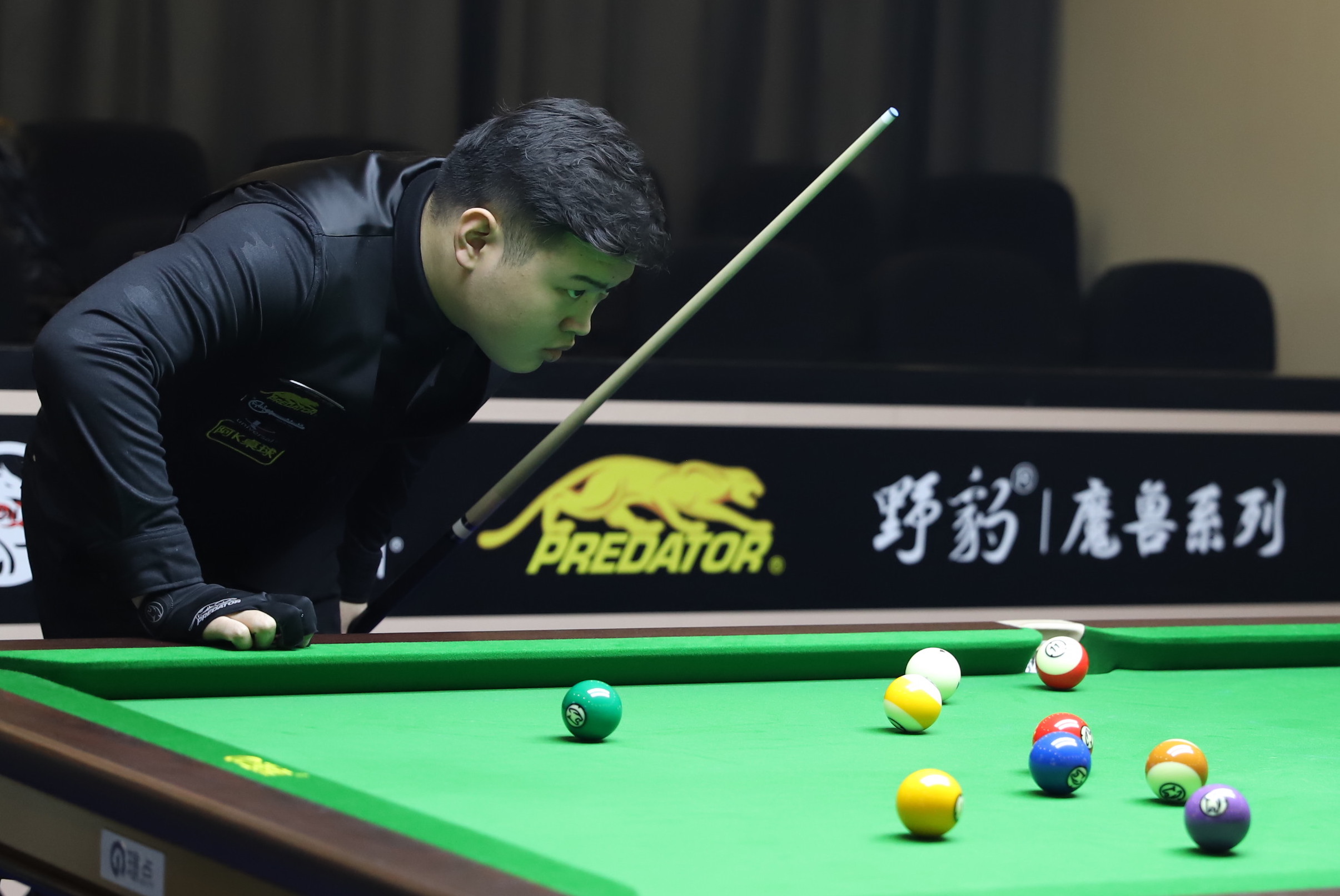 并与意大利 并与意大利