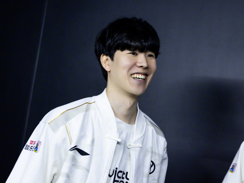 以小样本对 以小样本对